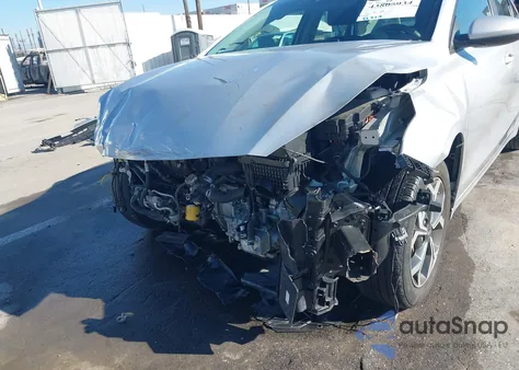 2020 Kia Forte Lxs из США, поврежденный, VIN 3KPF24AD5LE217083